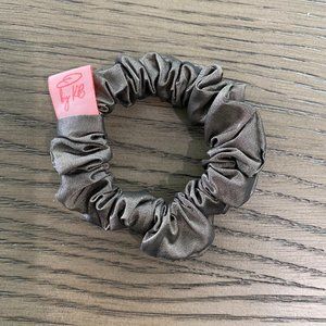 Dew Edit scrunchie